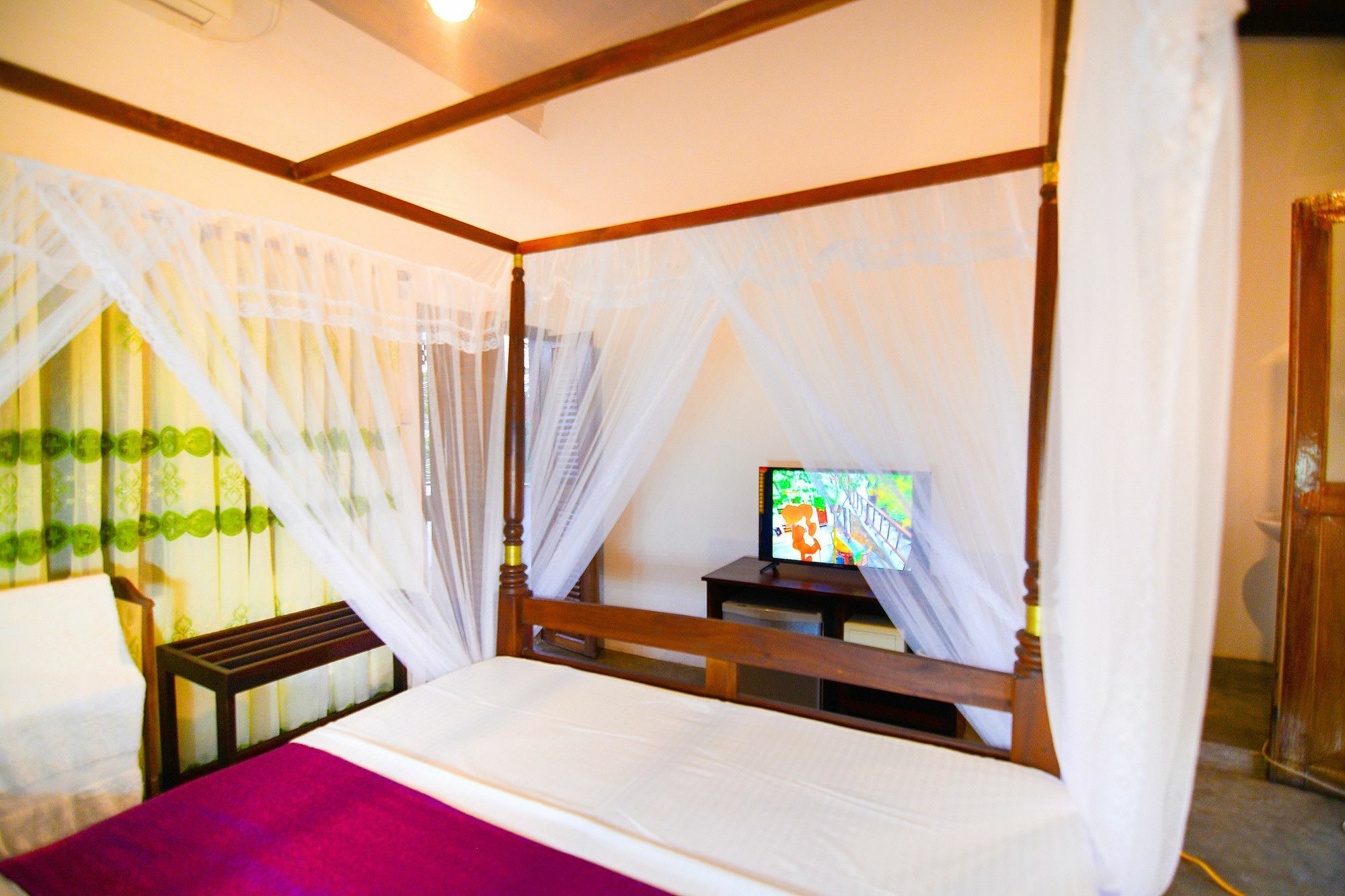 Villa Amilisa 高尔 外观 照片